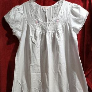 Unused Barbizon Embroidered White Floral Cotton Blend Sleep Night Gown